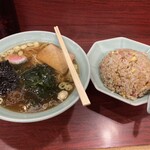 園春 - 半チャ半ラーメン