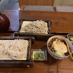 やまや - 左からさらしな　中央が挽き包み　右がおやこめし