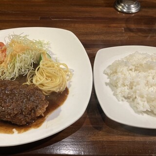 洋食屋 ニューとん - 料理写真: