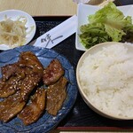 Sambyaku Kyuju Horumon Sumibi Yakiniku - 