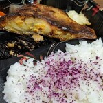 魚豊 - 鯛の西京焼き