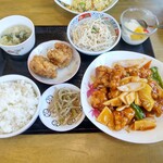 台湾料理　全家福 - 中華酢豚定食