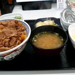 Yoshinoya - 