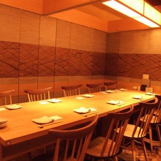 「3名様～16名様」の個室で日本最高峰の宮崎地鶏と宮崎料理