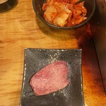 立喰い焼肉 治郎丸 - 