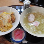 瑞幸 - カツ丼＋半ラーメン1,100円