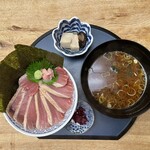 Marusa Suisan - マグロの炙りハラミ丼④