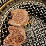焼肉 犇 - 