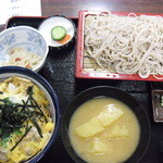 Tatsumian - みに親子丼セット。お蕎麦で