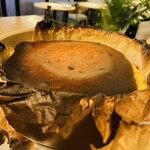SDT TOKYO - 手作りバスクチーズケーキ。