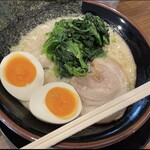 横浜家系ラーメン 一四家 宇部店 - 