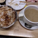 北海道ジンギスカン - 本日のスープ＆ネコメシ