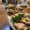 鳥やき 宮川 - まずは肉系全種。野菜系はこの後に焼き上がります！