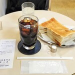 珈琲専門店 エース - モーニングAセット（アイスコーヒー） 590円