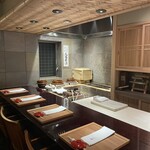 川ばた - 今回はカウンター貸し切り。8名座れる。