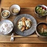 ジョイ トリップ カフェ - チキン南蛮