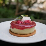 パティスリー ショコラトリー エメラ - 