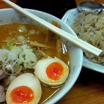 さっぽろ純連 東京店 - 味噌ラーメン＆チャーハン