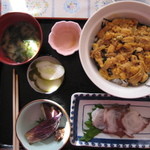 仏ヶ浦ドライブイン - ウニ丼