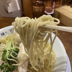 百日紅 - 麺リフトアップ