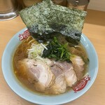 横浜ラーメン 町田家 - 