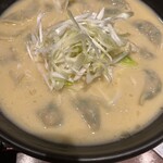 Hakata Gyouzaya Roku Maru San - 炊き鍋餃子