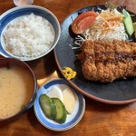 とんかつ とん丸 - 