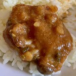 インド料理 ダウン タウン ビーズ - 2皿選べるカレーランチ1,000円、マッシュルーム・チキン・ほうれん草・じゃがいも