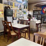 梅元食堂 - 店内