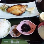 Kishou - つぼ鯛塩焼き＋B定食　　　　　　　1050円