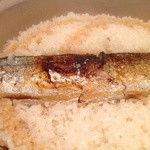 秋刀魚的砂鍋飯