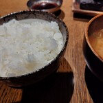 炙り肉寿司 梅田コマツバラファーム - セットのごはん