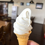 喫茶 みくり - ◎ソフトクリームを注文！