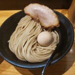 自家製麺 TANGO - 輝くストレート麺