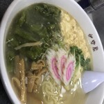伊勢屋 - 王様の塩ワンタン麺　720円