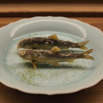 かんだ - 琵琶湖鮎の天ぷら、ささ塩