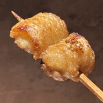 炭焼 おかげさん - 高坂鶏皮付せせり