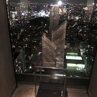 DINING & BAR TABLE 9 TOKYO - 