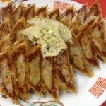 丸正餃子店 - 2013.9.26(木)22時15分予約訪問4人前＋4人前持ち帰り 私にとって宇宙一の餃子(^_^)