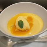 赤坂璃宮 - マンゴープリン