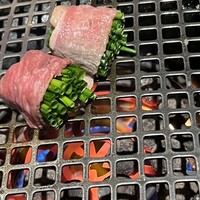 ホルモン焼肉 富や 栄店 - 