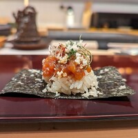築地 すし Omakase - 鮪のユッケ
