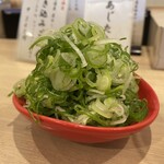 札幌麺屋 美椿 - ネギ（別皿）130円