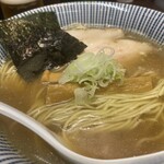 煮干し中華そば 煙 - 煮干し中華そば（細麺）（2023年8月24日撮影）