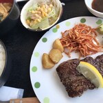 レストランミートアイランド - ヒレステーキ定食1500 日毎にメニューが変わるみたい。