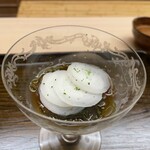 片折 - ○輪島市舳倉島の天然もずくとアカイカのルイベ