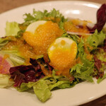 シチリアの朝市 - 彩りサラダ