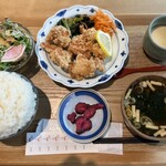 1の1食堂 - 