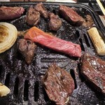 和牛焼肉食べ放題　肉屋の台所 - 