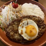 Bikkuri Donki - エッグバーグディッシュ